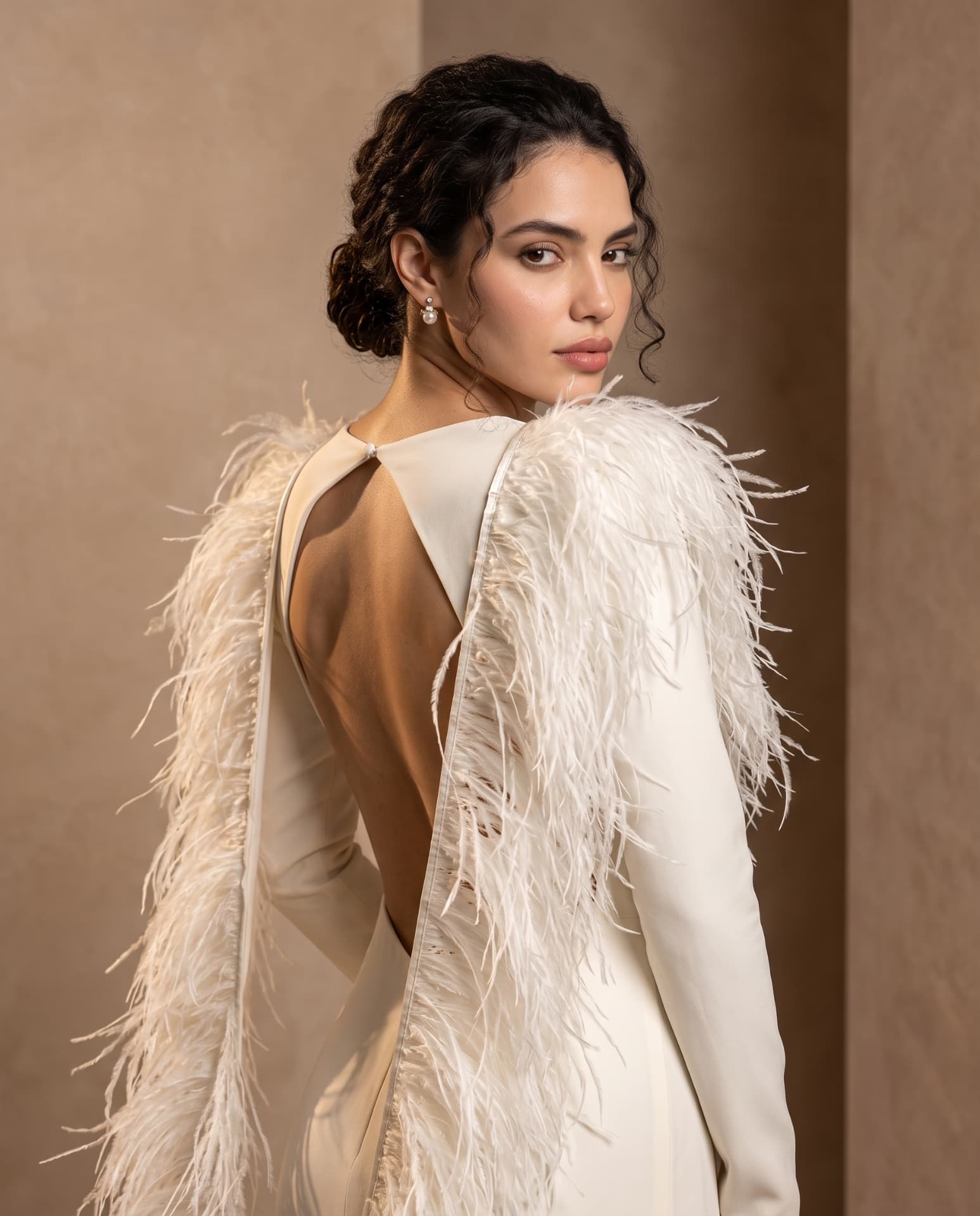 Vestido com Plumas